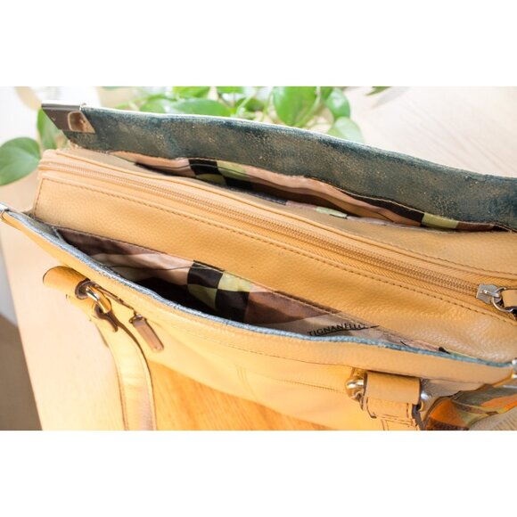 Tignanello Faux Leather Bag – Hand-Painted, Restored, Revitalized. - Picture 7 of 12